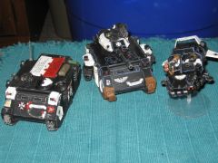 Landspeeder and Two tanks.