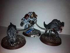 lone wolf hrolf with fenrisian wolves