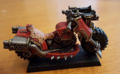 Khorne bike with twin-linked bolter