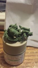 Predator Tank commander right primed