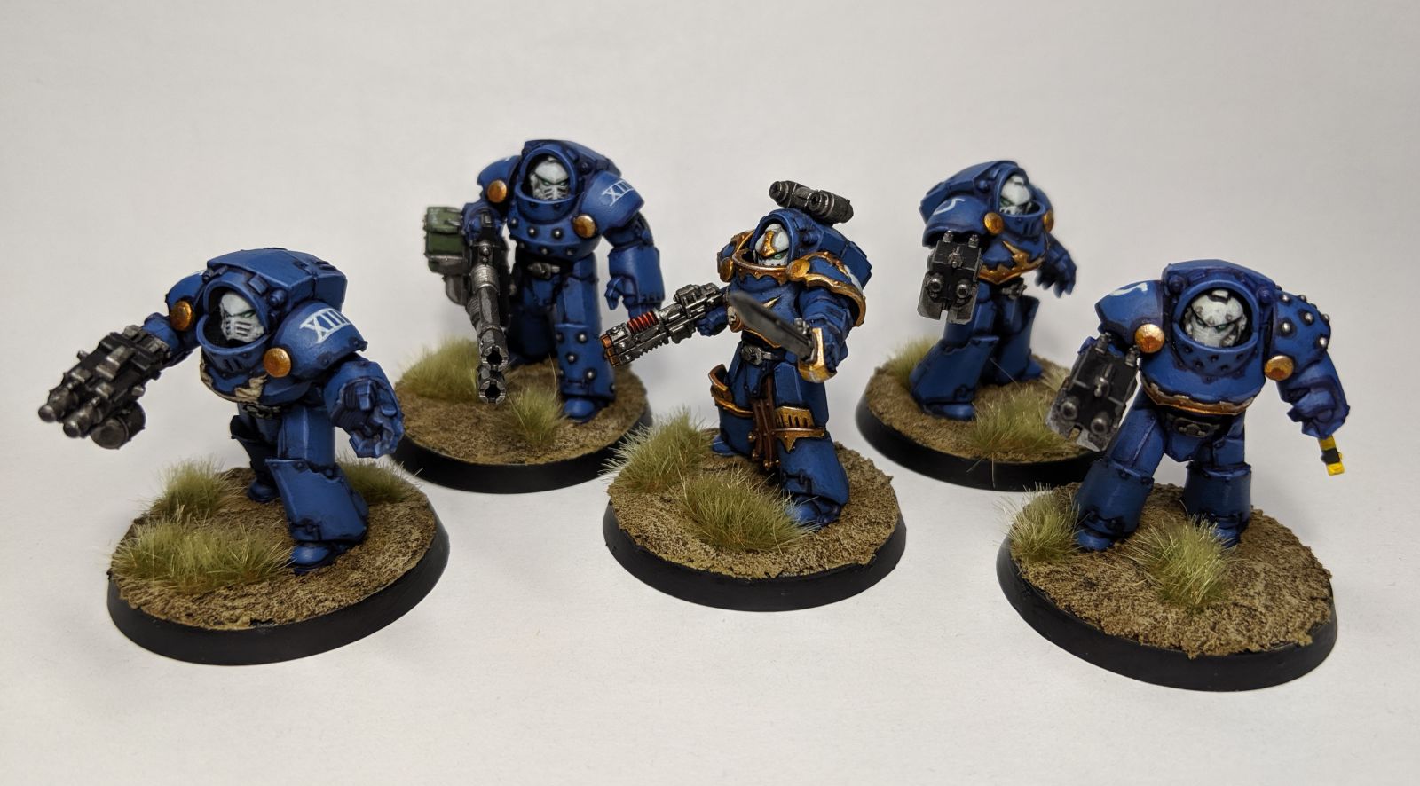 Ultramarines - The Bolter and Chainsword