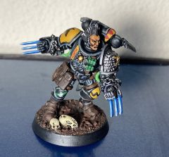 warden20220507 space wolves reiver with lightning claws 1