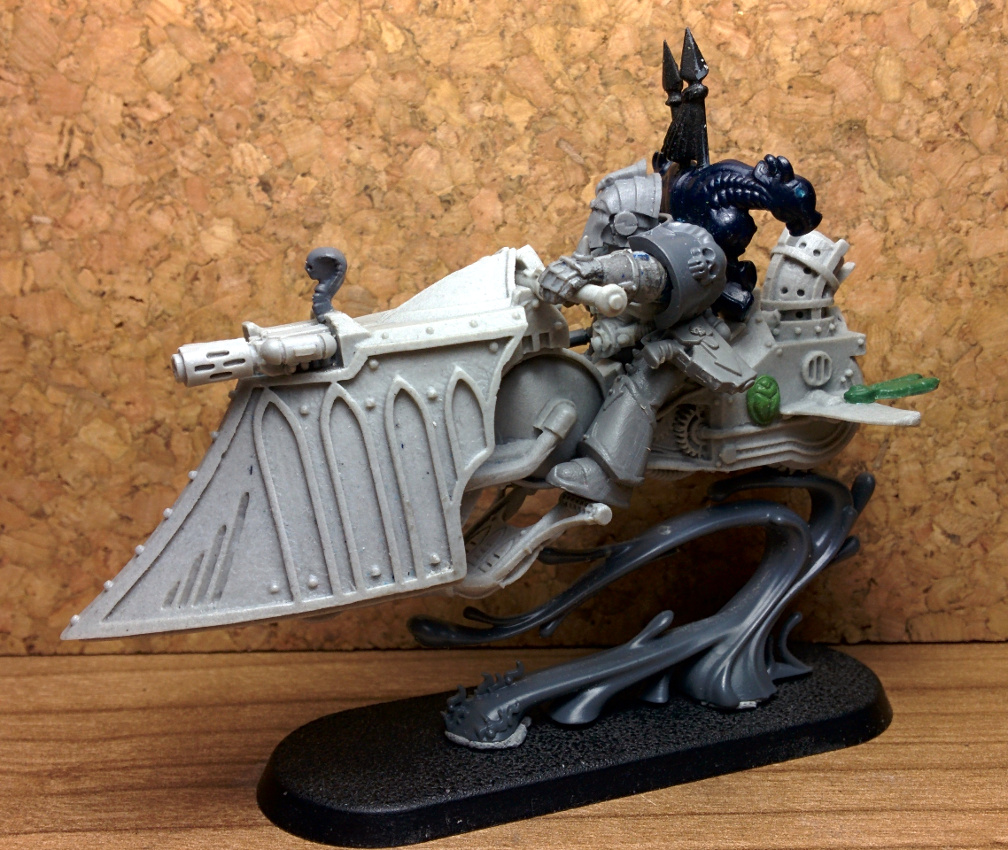 Thousand Sons Sorcerer or Lord on Disc of Tzeentch wip 3