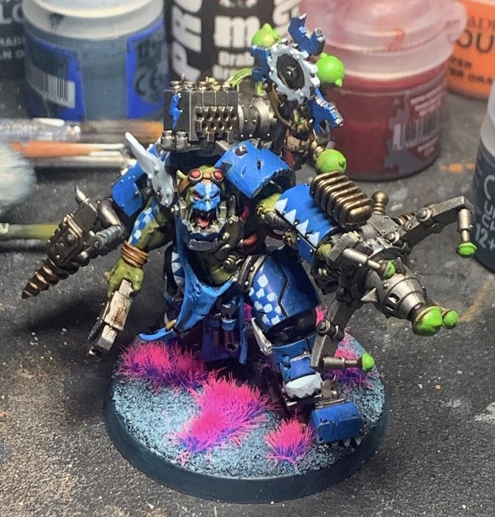 large.BigMek1.jpg.0318ac6703f7b22ef95401c17e2e6ef1.thumb.jpg.f13fafad7d4e258a958f6086ed1adfc0.jpg