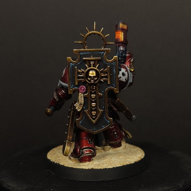 Exorcists_bladeguard5_02.thumb.jpg.f744655be7c56d5ce8206d3db9f88c10.jpg