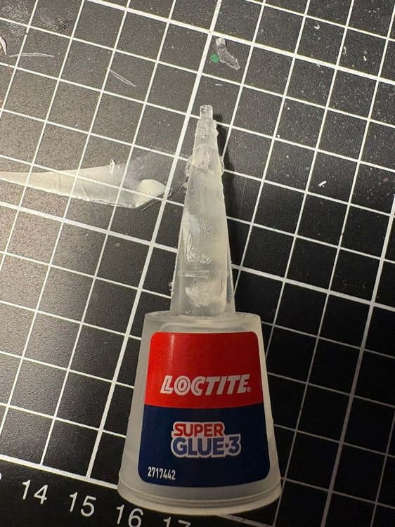 bnc-glue2.thumb.jpg.fa6b3fd48957ebf9ce85692798f76119.jpg