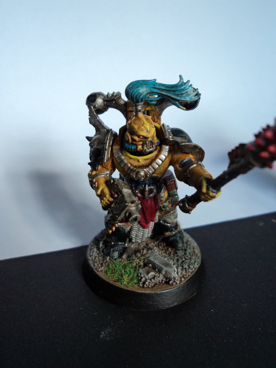Solar Giants - WIP Chaos Marines in Yellow