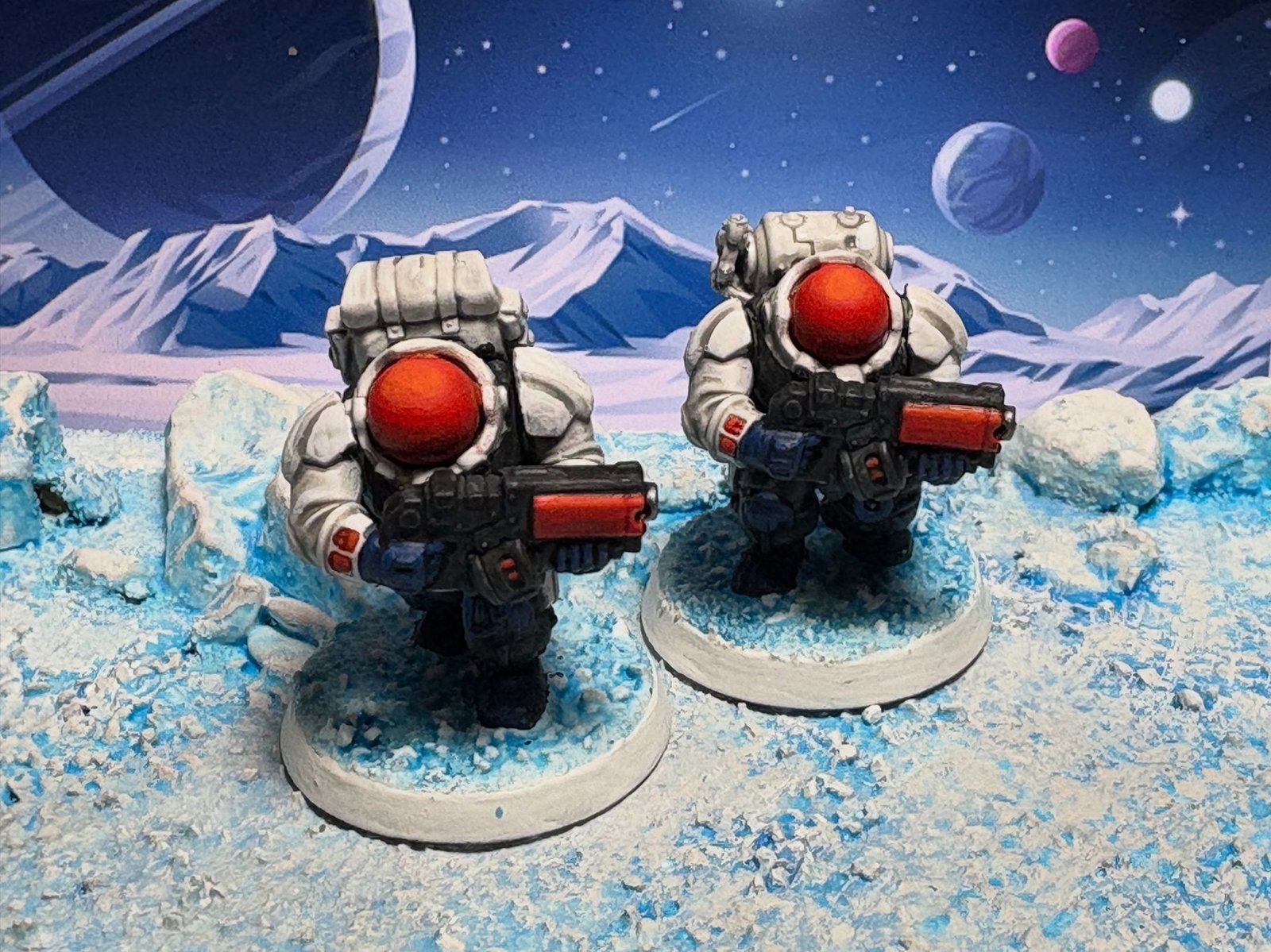 large.warden20250823_iceplanetsquats01.j