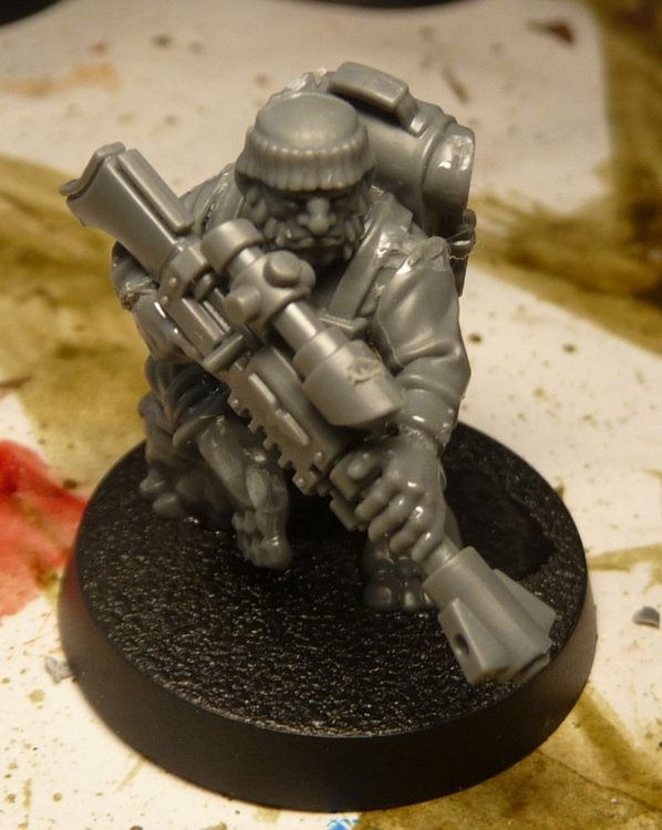 1210Halflingsniper.thumb.jpg.6b937671edc6c2d9b065c85ca6ee1f9c.jpg
