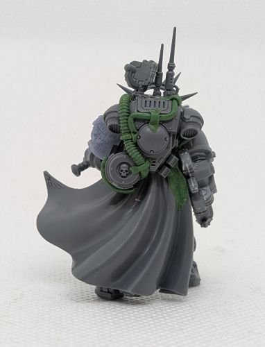 gravisCaptain_back.jpg.67d673f8c2e08f06dd5821db66dbb99c.jpg